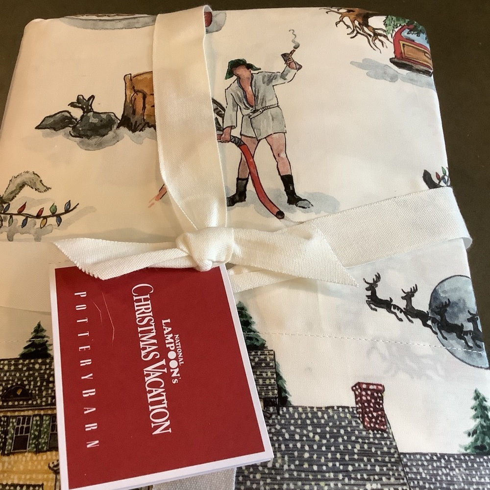 National Lampoon’s Christmas Vacation king size sheet set